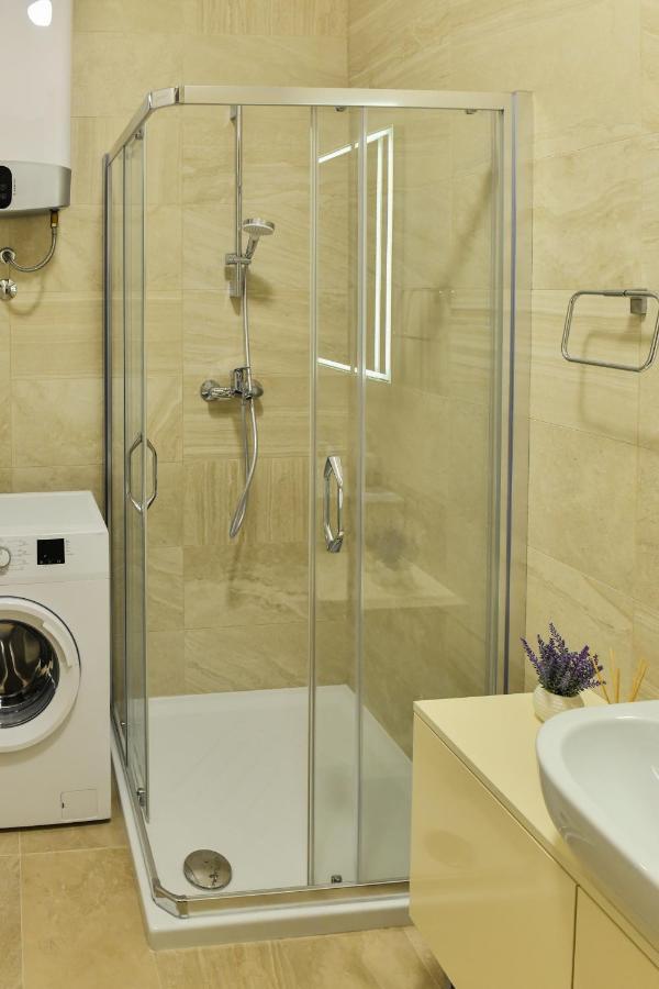 Apartment Lana Banja Luka Bagian luar foto